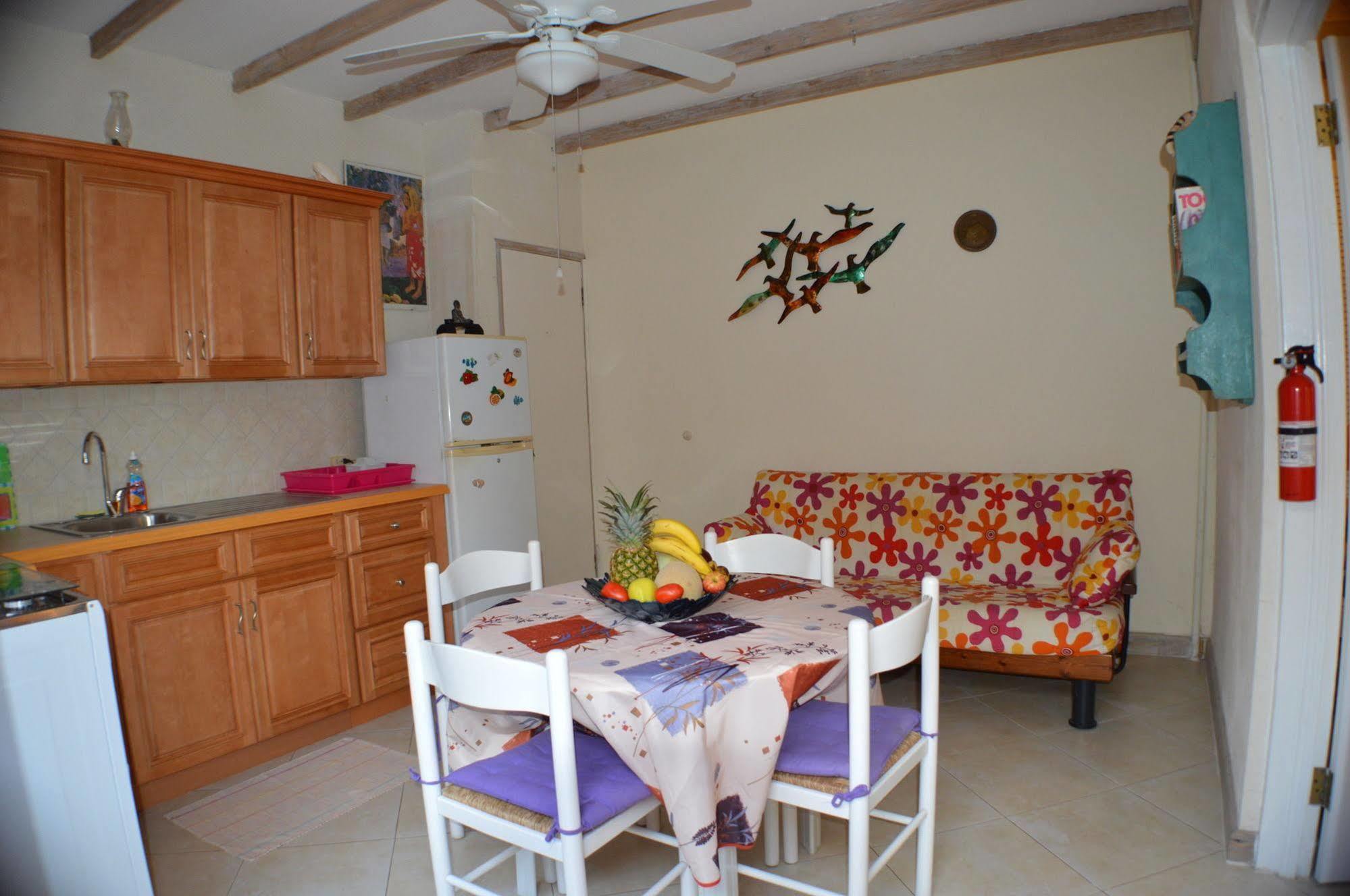 Yellow Bird Apartment Christ Church Bagian luar foto